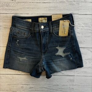 Universal Thread Mid-Rise Distressed Denim Shorts NWT Size 2